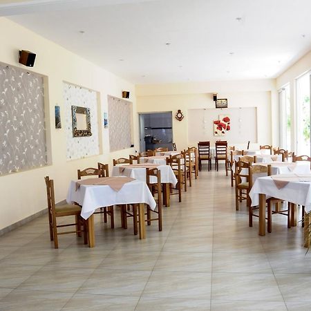 Apartments Hotel Alexandros Arkoudi Buitenkant foto