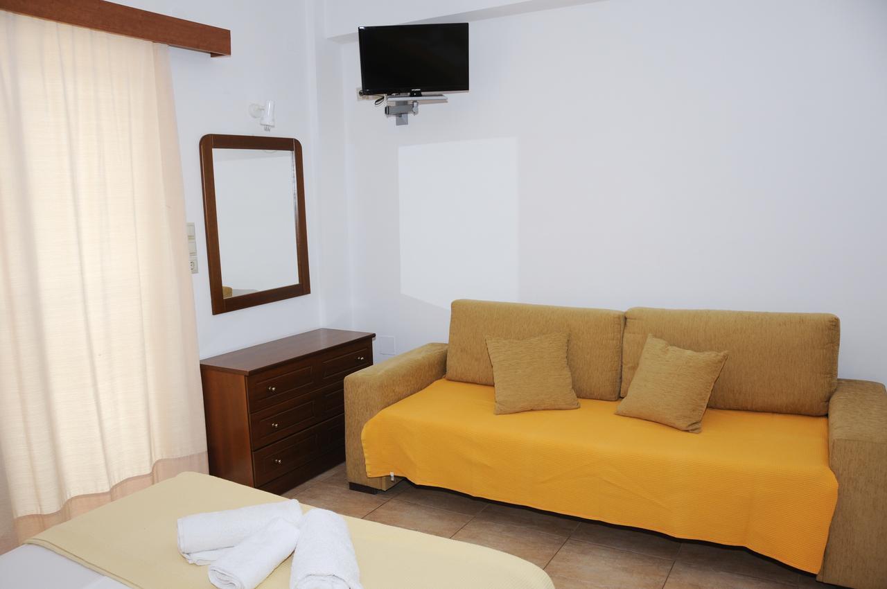 Apartments Hotel Alexandros Arkoudi Buitenkant foto