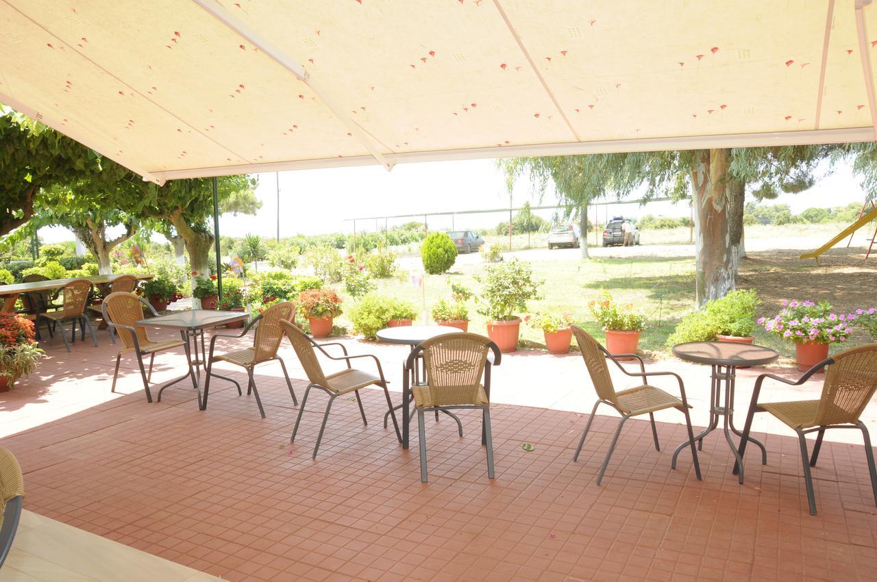 Apartments Hotel Alexandros Arkoudi Buitenkant foto